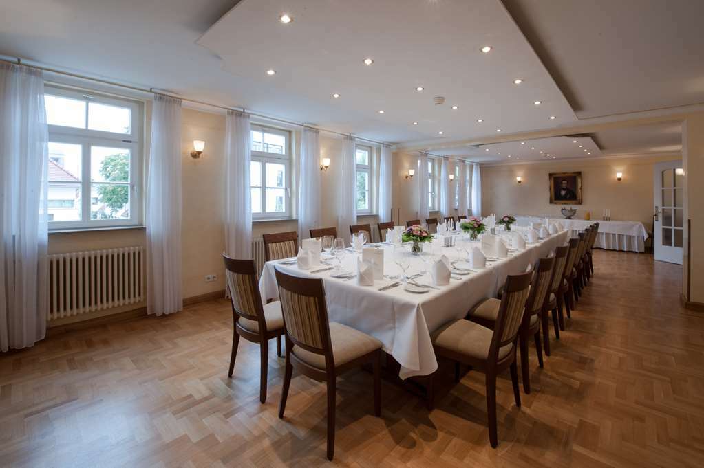 Landschloss Korntal Korntal-Münchingen Restaurante foto